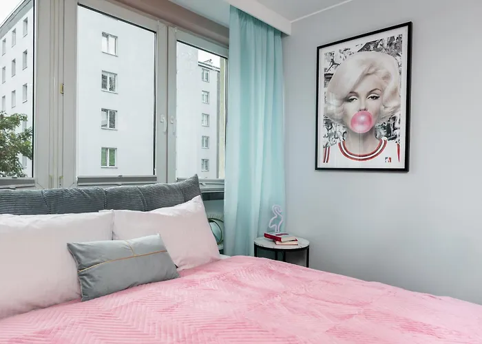 Blue Lagoon Center وارسو