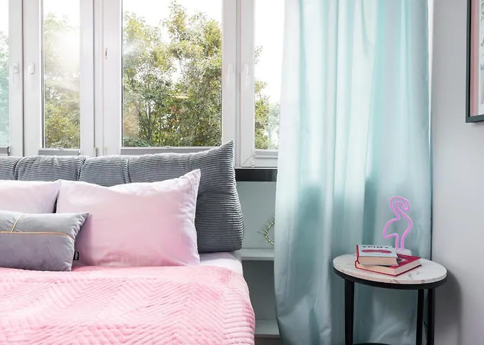 Blue Lagoon Center *